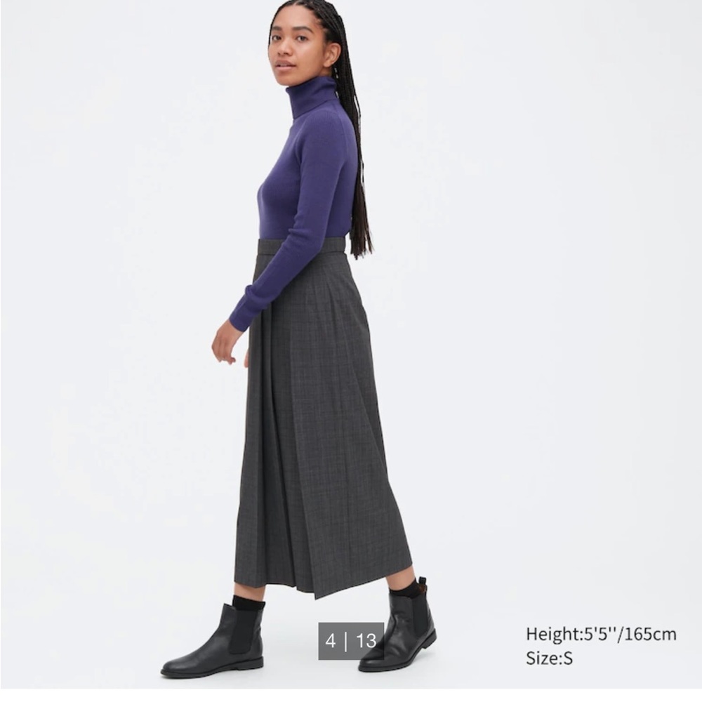 NWT Uniqlo Side Pleated Narrow Skirt in Plaid